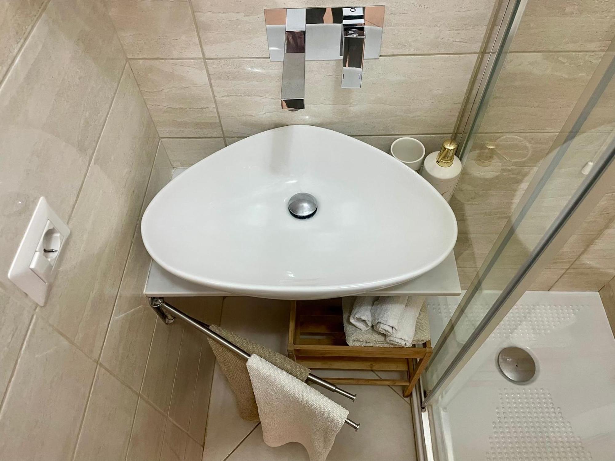 נאפולי Sophia Boutique Home מראה חיצוני תמונה